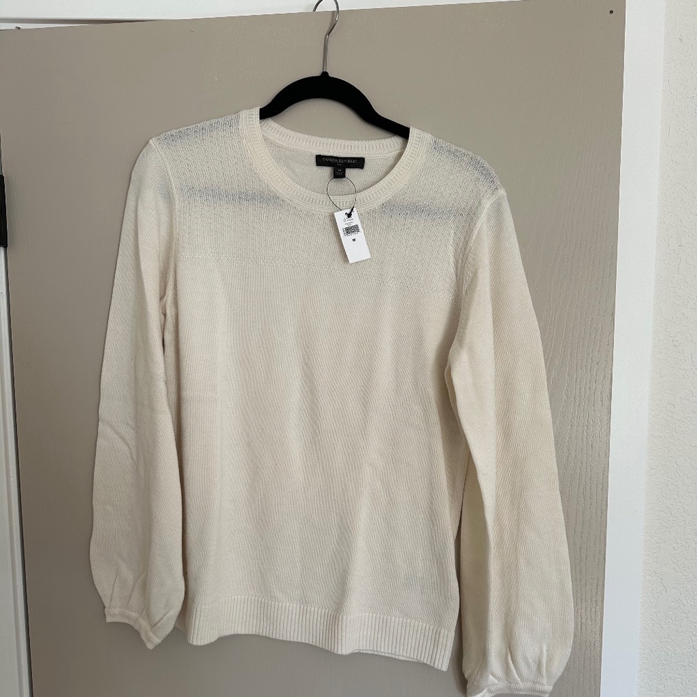 NWT Cream Sweater